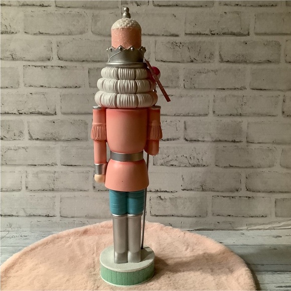 Peppermint Square 18” Pastel Nutcracker Decor - Picture 5 of 6